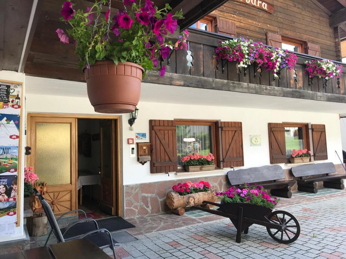 Garni La Vara Corvara In Badia Extérieur photo